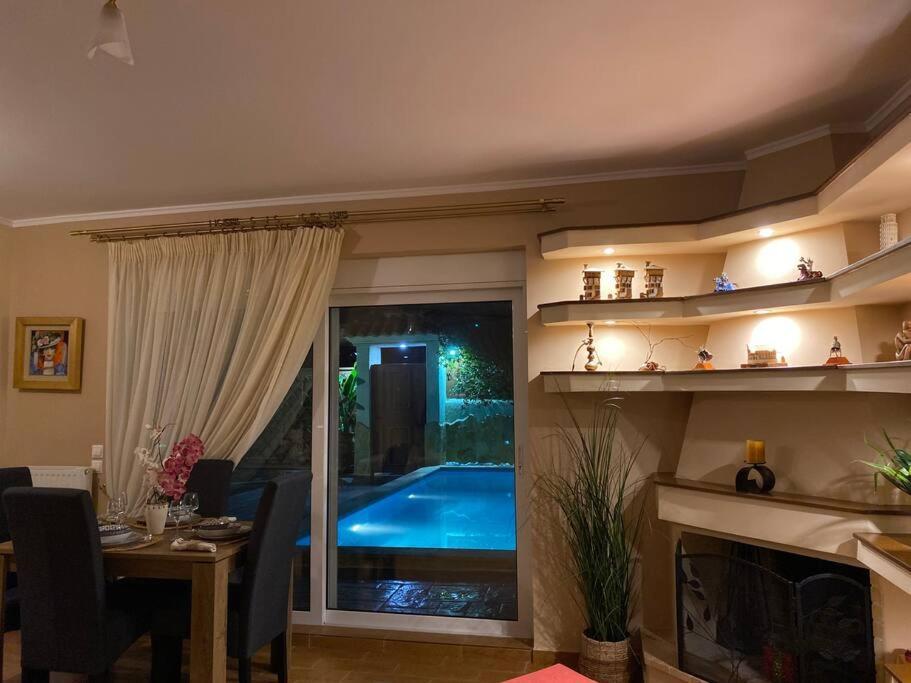 Apartment Pool Garden House Near The Sea Vari (Attica)