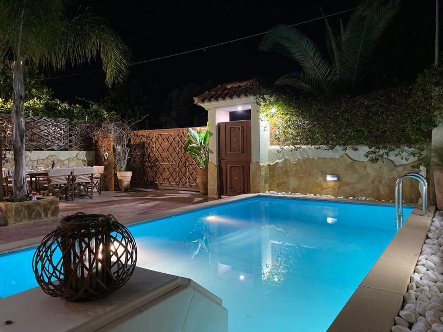 Pool Garden House Near The Sea * Vari (Attica)