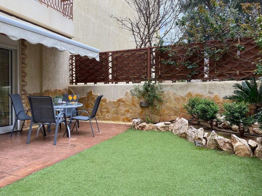 Apartment Pool Garden House Near The Sea Vari (Attica)
