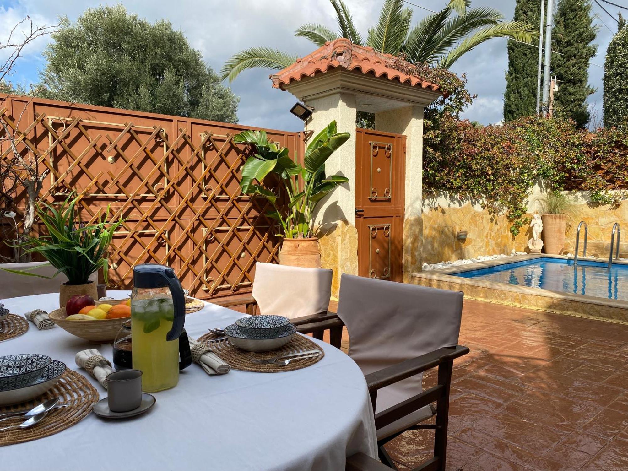 Pool Garden House Near The Sea Vari (Attica)